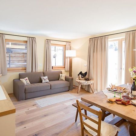 Chalet Da Mont Apartment Selva di Val Gardena Luaran gambar