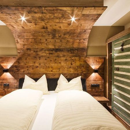 Chalet Da Mont Apartment Selva di Val Gardena Luaran gambar