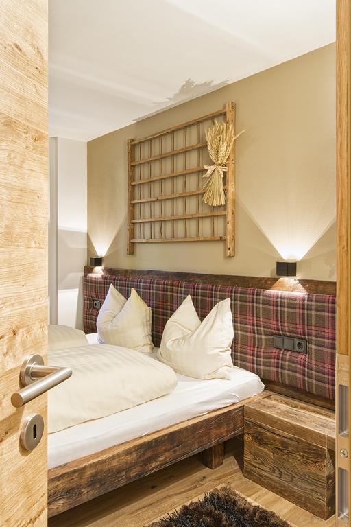 Chalet Da Mont Apartment Selva di Val Gardena Luaran gambar